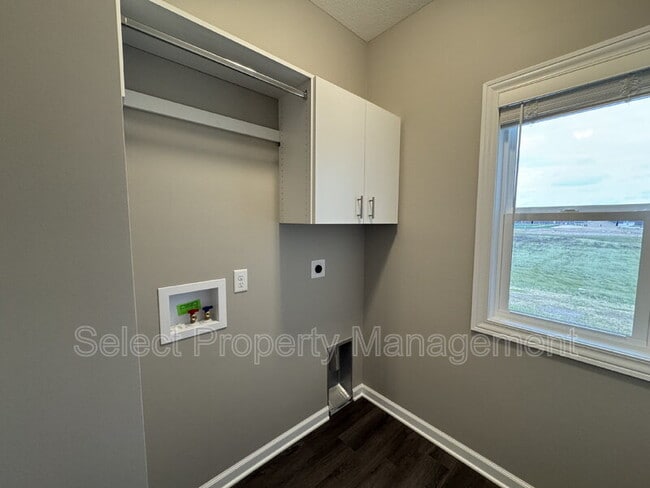 Photo - 1032 Matteoti Ct House