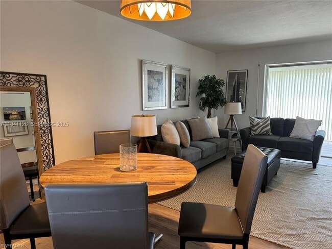 Photo - 1900 Alamanda Dr Unit 303