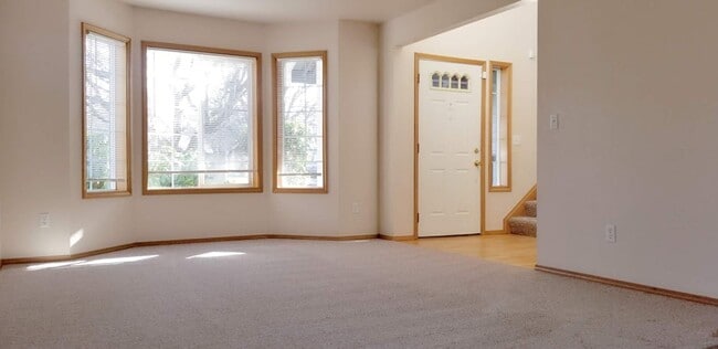 Photo - Refreshed and Move in ready 04/20/2026 - 4 bedrooms in Lacey - North Thurston School district.