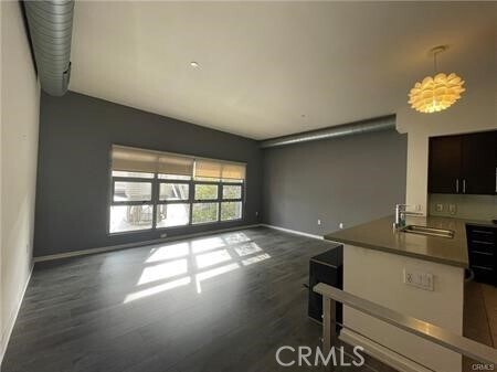 Building Photo - 133 The Promenade N Unit 102 Rental