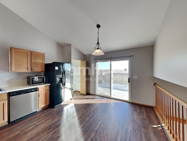 Photo - 16517 Kingsbrook Dr