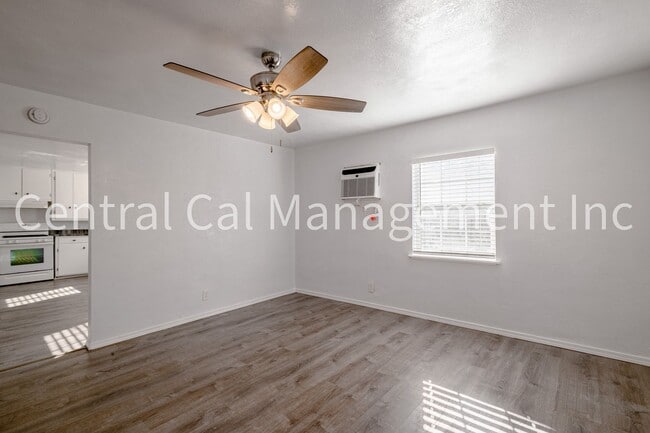 Photo - 2 Bedroom/1 Bath Home - $1395 Per Month!