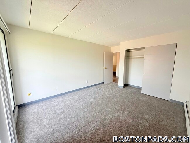 Photo - 30 -50 Oak St Unit 609