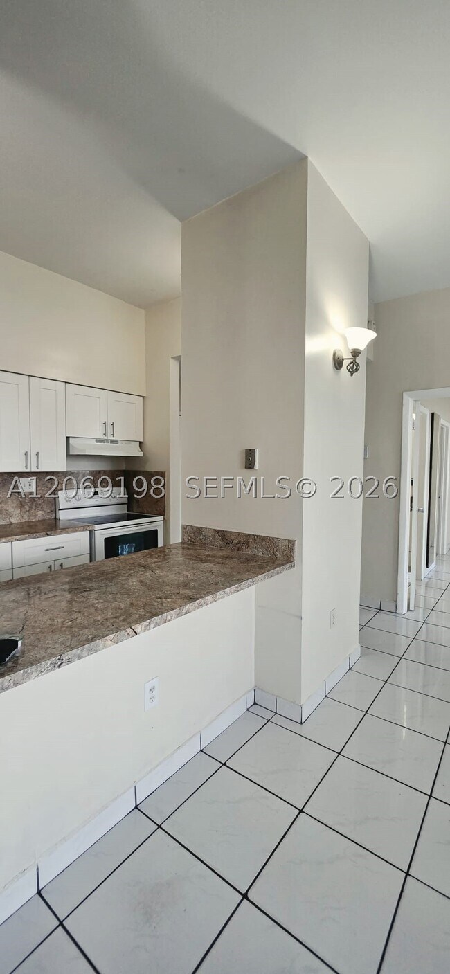 7400 W 20th Ave Unit 109