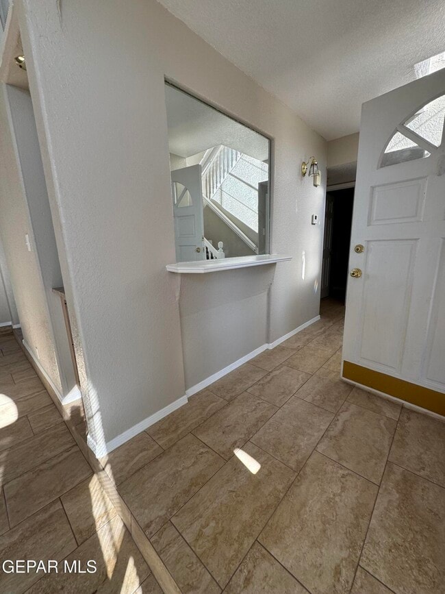 Photo - 1801 Garden Gate Way