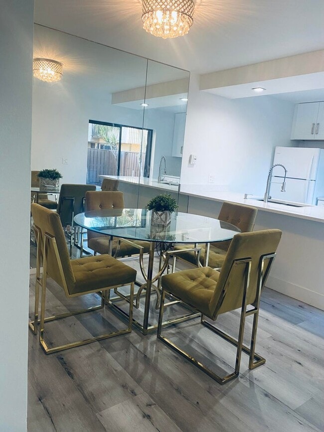 Photo - 5808 58th Way