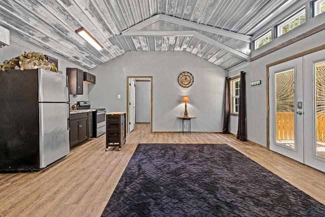 Photo - 9190 Co Rd 2136