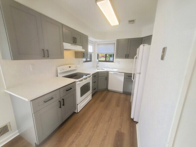 Espectacular cocina NUEVA - 41 Heather Ct