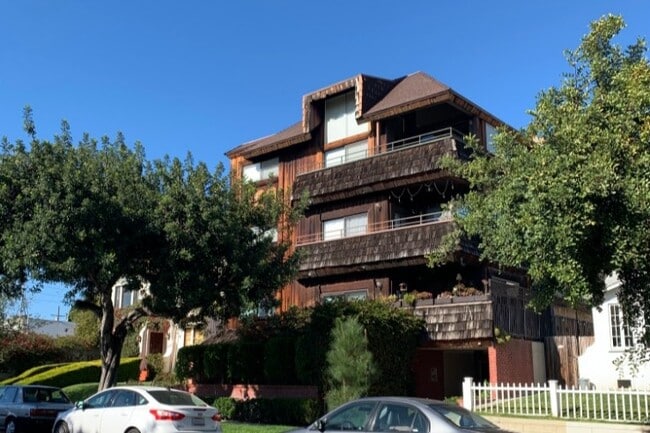 Building Photo - 817 10th St Unit 102