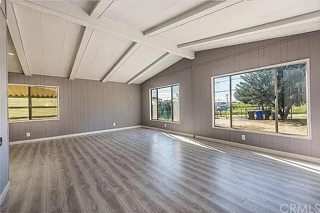 Photo - 18950 Woodcrest Ln