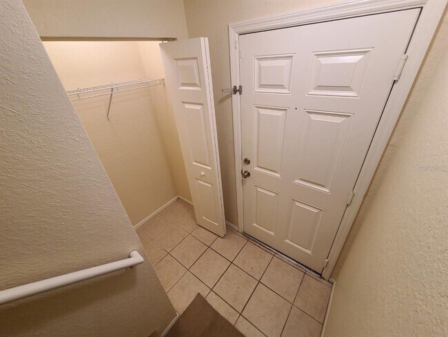 Photo - 36122 Lake Chase Blvd Unidad 203