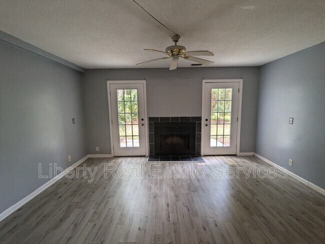 Photo - 727 S Main St Unit Apt 86