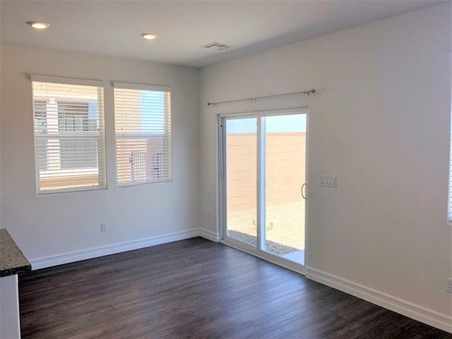 Photo - 5824 Petronius St