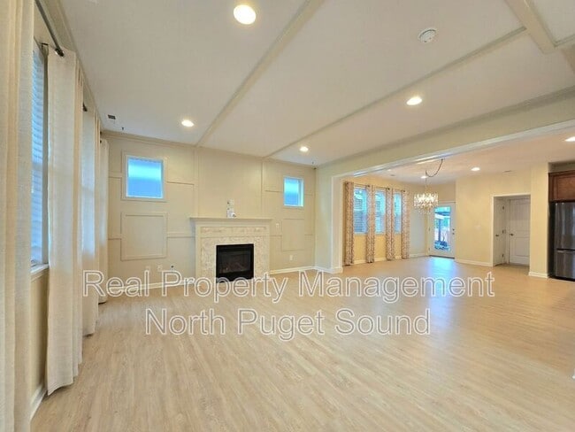 Photo - 4421 Riverfront Blvd