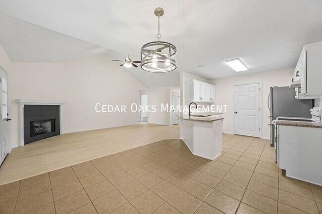 Photo - 1142 S Jasmine Ln