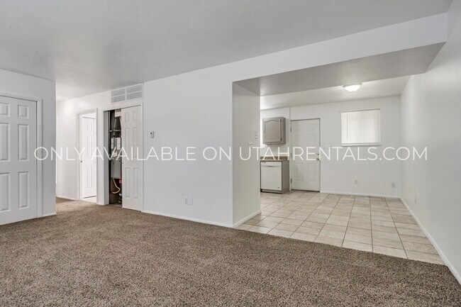 Photo - 185 S 300 W Unidad Lower