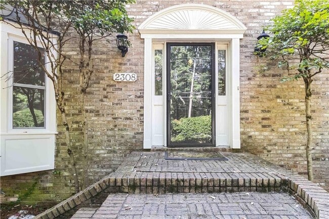 Photo - 2308 Defoors Ferry Rd NW