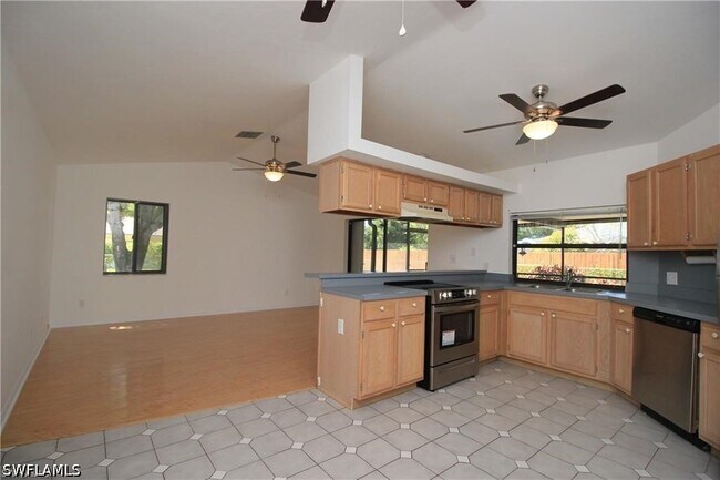 224 Erie Dr