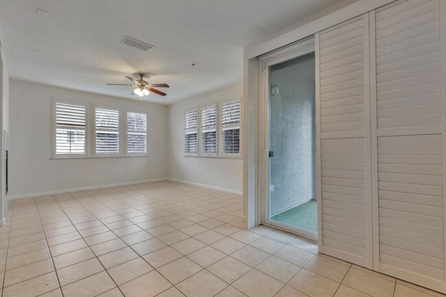 Photo - 2 bed 2 bath Condo!!