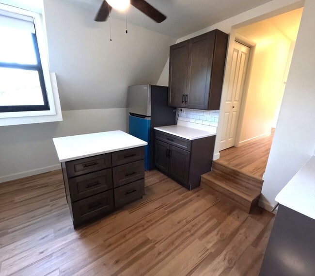 Photo - 163 N Lombard Ave Unit 163 N Lombard Ave