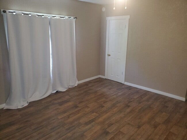 Photo - Cute 2 bedroom 1 bathroom single family house