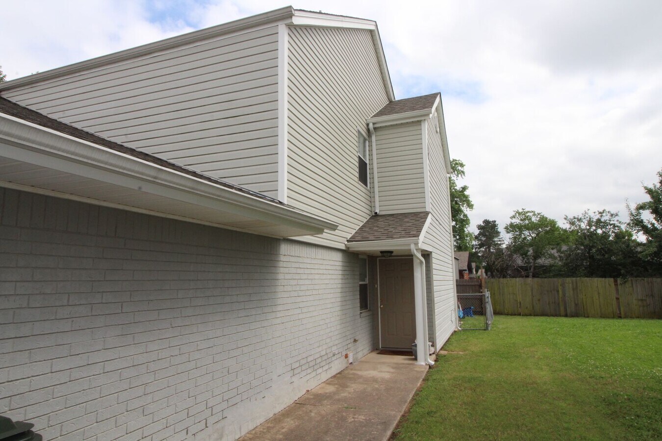 Photo - 1706 Jennifer Cir Apartment Unit 1706