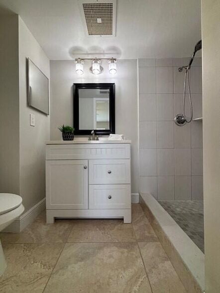 Photo - 6748 Palmetto Cir S Unidad 1040