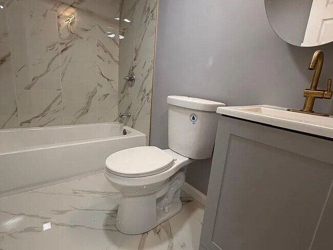 Photo - 5 Gilbert Ave Unit #3