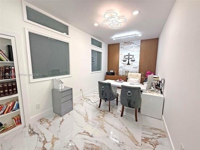 Photo - 18560 SW 44th St