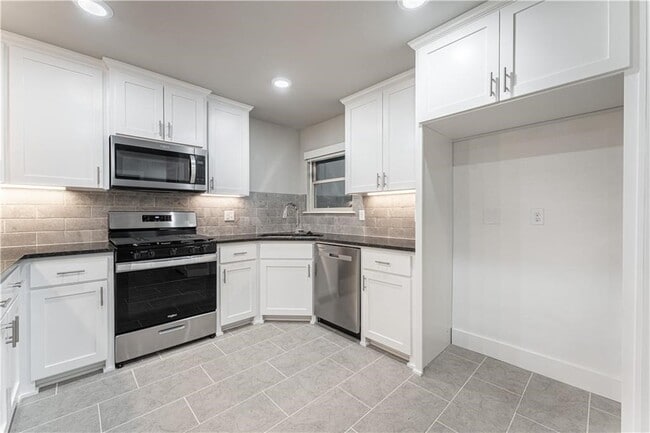 Photo - 503 W Arkansas St