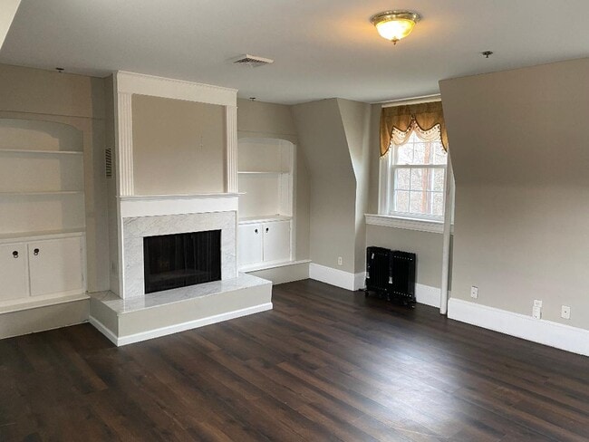 Photo - 35 Main St Unit #1