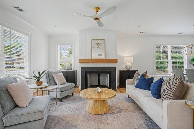 Photo - 3 Bedroom Home near Parkside in Savannah