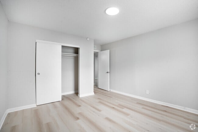 2BR, 2BA - 1080SF - Bedroom