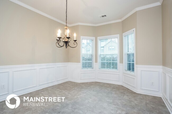 Photo - 2729 Palmview Ct SW