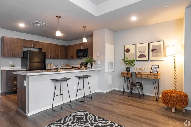 Monarch Point Apartments