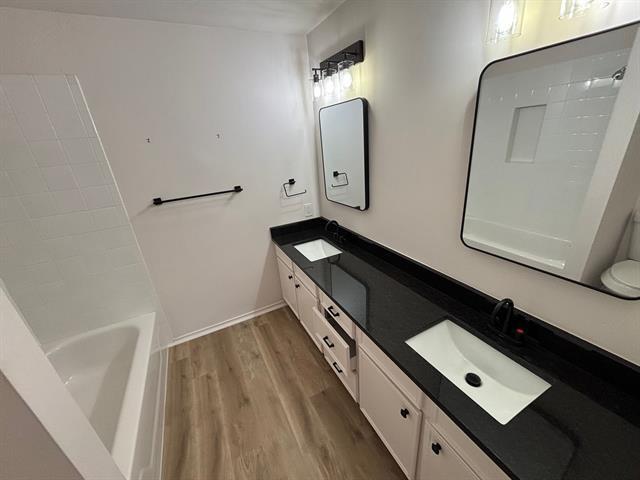 Photo - 10530 Stone Canyon Rd Unidad 208