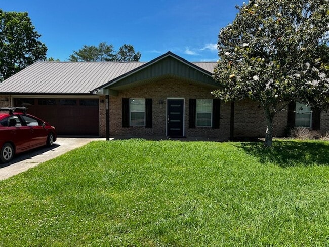 Maryville 37803 - 3 bedroom, 2 bath home -... - Maryville 37803 - 3 bedroom, 2 bath home -...