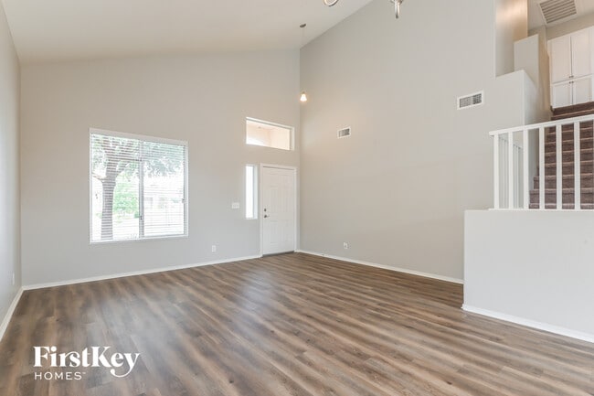 Photo - 1573 Alpine Hills Ave