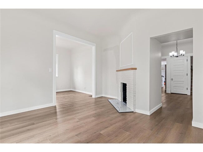 Photo - 3401 Pillsbury Ave