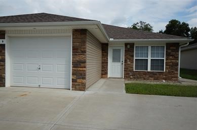 Photo - 303 Cooper Blvd Townhome