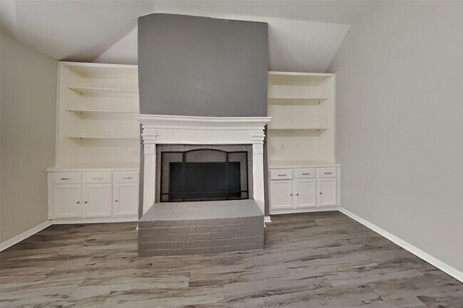 Photo - 17111 Cradle Cove Ct