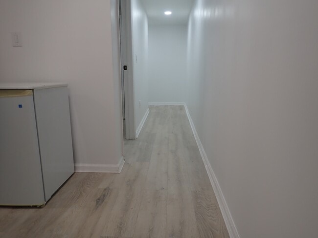 Photo - 663 E 94th St Apartamento Unidad 1