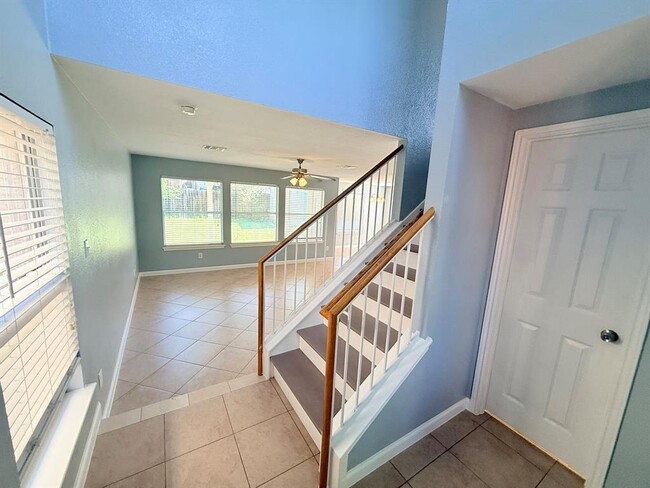 Photo - 12900 James Madison St