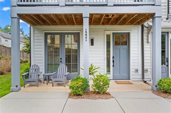 Photo - 1221 Oxley Pl NW