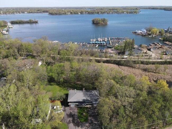 Photo - 23622 Smithtown Rd