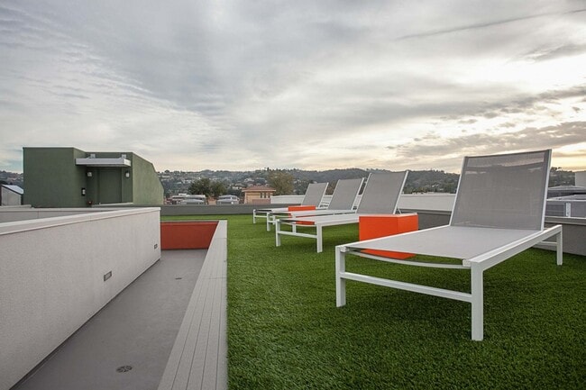 Photo - 4632 Vista Del Monte Ave Unidad 304