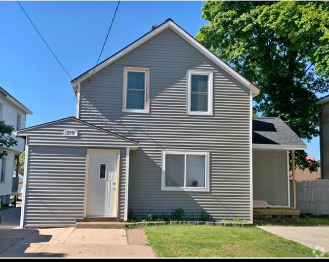 Building Photo - 219 E Arch St Unit 3 Rental