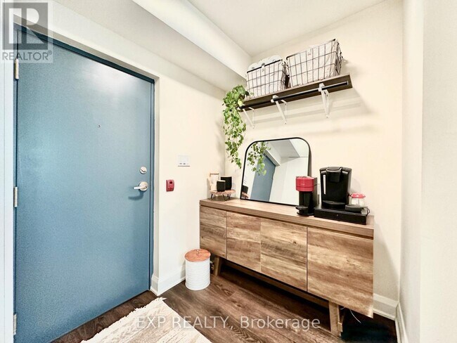 Photo - 33 Maple Grove Rd