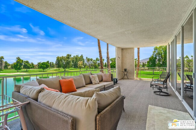 900 Island Dr Unit 313