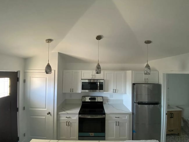 NEW CONSTRUCTION 1 BEDROOM ADU WITH LAUNDR... - NEW CONSTRUCTION 1 BEDROOM ADU WITH LAUNDR... Apartment Unit #2